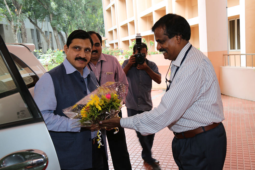 Visit by Honb'le Y S Chowdary- Minister of State for Science and Technology & Earth Sciences
